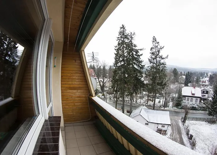 Land * Szklarska Poręba