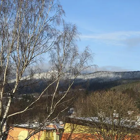 Land * Sklářská Poruba